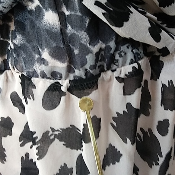 Charlotte Russe Strapless High Low Dress. Size M - Picture 17 of 17